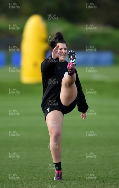 170518 - Wales Rugby Training session ahead of their game against Ireland - Shona Wakley during training