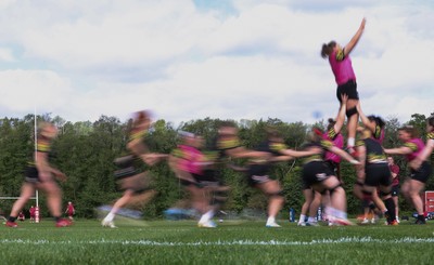 050526 - Wales Women Rugby Training Session - Wales run though line out drills during training ahead of the 6 Nations match against Ireland