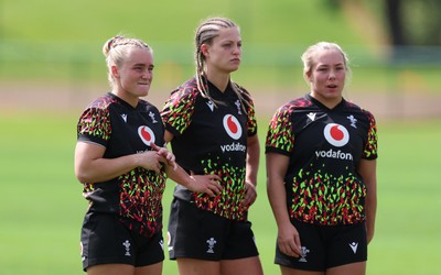 050526 - Wales Women Rugby Training Session - Left to right, Seren Singleton, Amy Williams and Kelsie Webster during training ahead of the 6 Nations match against Ireland