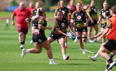 050526 - Wales Women Rugby Training Session - Jenna De Vera during training ahead of the 6 Nations match against Ireland