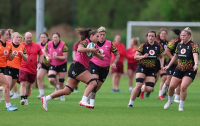 050526 - Wales Women Rugby Training Session - Bryonie King during training ahead of the 6 Nations match against Ireland