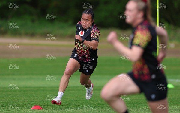 050526 - Wales Women Rugby Training Session - Jenna De Vera during training ahead of the 6 Nations match against Ireland