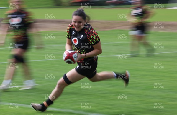 050526 - Wales Women Rugby Training Session - Jorja Aiono during training ahead of the 6 Nations match against Ireland