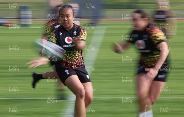 050526 - Wales Women Rugby Training Session - Jenna De Vera during training ahead of the 6 Nations match against Ireland
