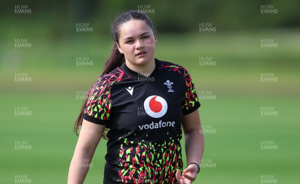 050526 - Wales Women Rugby Training Session - Jorja Aiono during training ahead of the 6 Nations match against Ireland