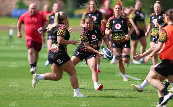 050526 - Wales Women Rugby Training Session - Jenna De Vera during training ahead of the 6 Nations match against Ireland