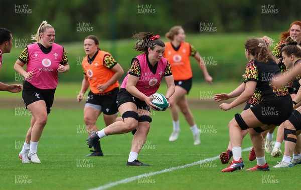 050526 - Wales Women Rugby Training Session - Branwen Metcalfe during training ahead of the 6 Nations match against Ireland