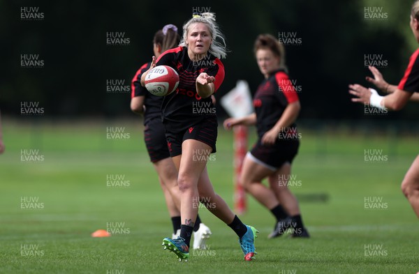 050722 - Wales Women Rugby Squad back in training as the road to the World Cup begins - Alex Callender during training