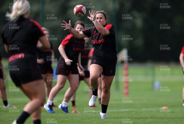 050722 - Wales Women Rugby Squad back in training as the road to the World Cup begins - Siwan Lillicrap during training