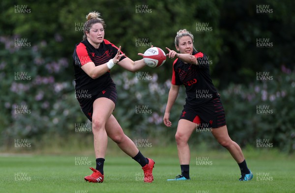 050722 - Wales Women Rugby Squad back in training as the road to the World Cup begins - Gwen Crabb during training