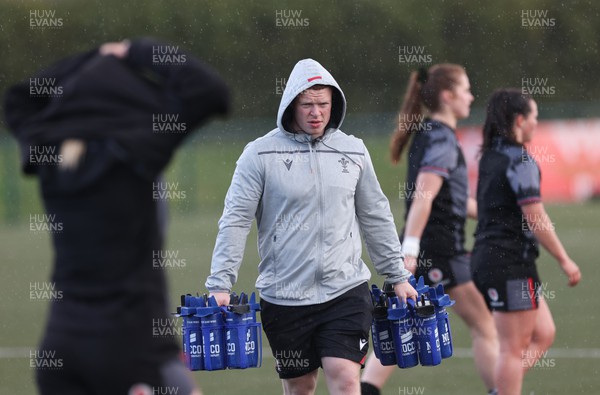 060423 -  Wales Women Rugby Squad - Strength and Conditioning coach Jamie Cox during a training session ahead of their TicTok Women’s 6 Nations match against England