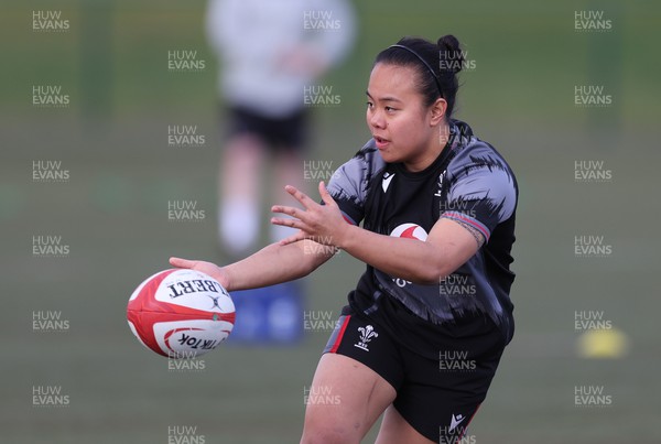 070323 - Wales Women Rugby Training Session - Jenna De Vera during training session