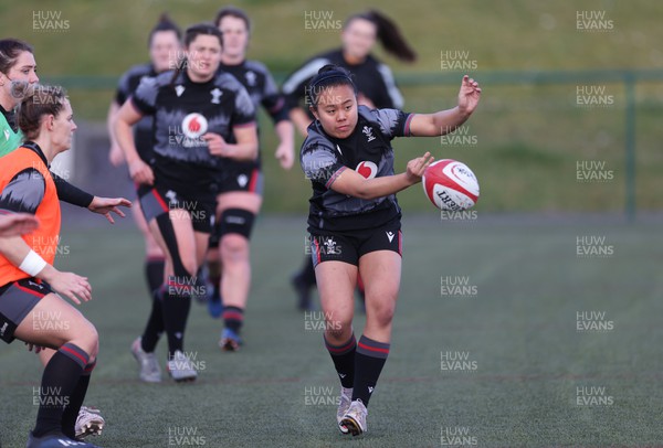 070323 - Wales Women Rugby Training Session - Jenna De Vera during training session