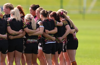 070426 - Wales Women Rugby Squad - The Wales squad during training session ahead of the opening Women’s 6 Nations match against Scotland