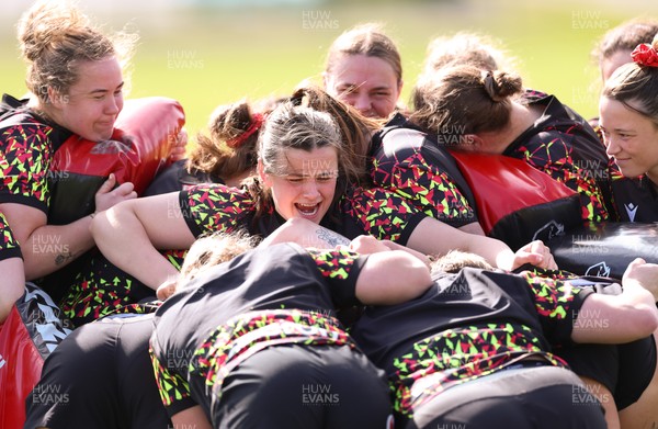 070426 - Wales Women Rugby Squad - Branwen Metcalfe during training session ahead of the opening Women’s 6 Nations match against Scotland