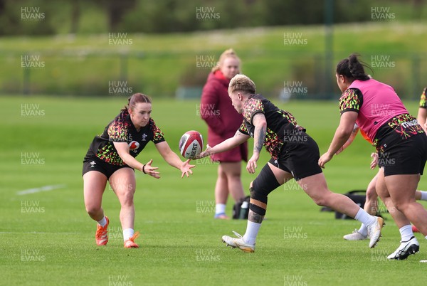 070426 - Wales Women Rugby Squad - Sian Jones and Donna Rose during training session ahead of the opening Women’s 6 Nations match against Scotland