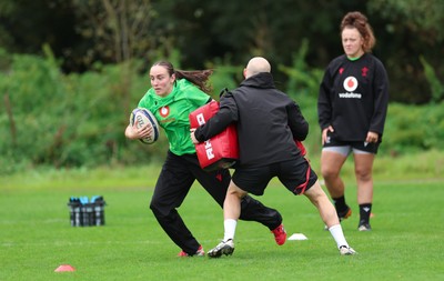 071026 Wales Women Rugby Training - Nel Metcalfe during a rugby training session ahead of the WXV matches in Japan