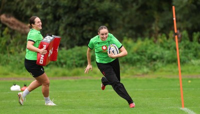 071026 Wales Women Rugby Training - Nel Metcalfe during a rugby training session ahead of the WXV matches in Japan