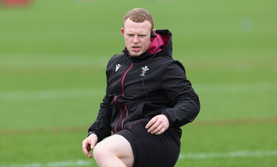 080424 - Wales Women Rugby Training Session - Jamie Cox, strength and condition coach, during a training session ahead of Wales’ Women’s 6 Nations match against Ireland