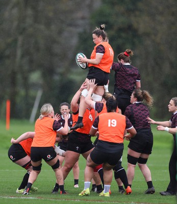 080424 - Wales Women Rugby Training Session - Alisha Butchers claims the line out  during a training session ahead of Wales’ Women’s 6 Nations match against Ireland