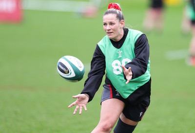 080424 - Wales Women Rugby Training Session - Kerin Lake during a training session ahead of Wales’ Women’s 6 Nations match against Ireland