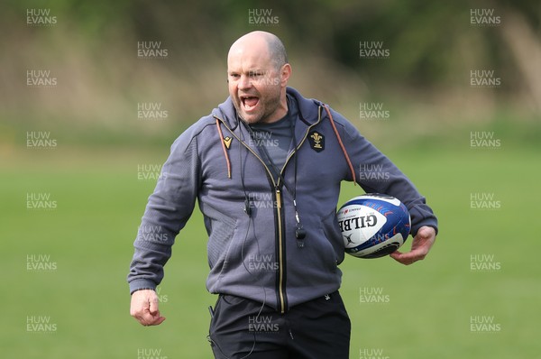 080425 - Wales Women Rugby Training - Sean Lynn, Wales Women head coach during training ahead of the Women’s Six Nations match against France