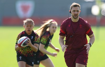 080426 - Wales Women Rugby Squad - Ashley Beck, Wales Women interim attack coach during training session ahead of the opening Women’s 6 Nations match against Scotland