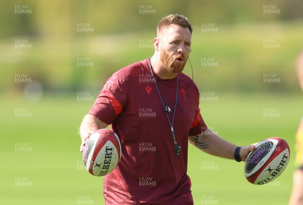 080426 - Wales Women Rugby Squad - Tyrone Holmes, Wales Women defence coach during training session ahead of the opening Women’s 6 Nations match against Scotland