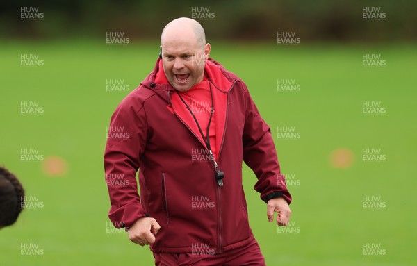 080926 - Wales Women Rugby Training - Sean Lynn, Wales Head coach during a rugby session ahead of the WXV Series of matches