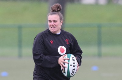 100424 - Wales Women Rugby Training - Carys Phillips during a training session ahead of Wales’ Women’s 6 Nations match against Ireland