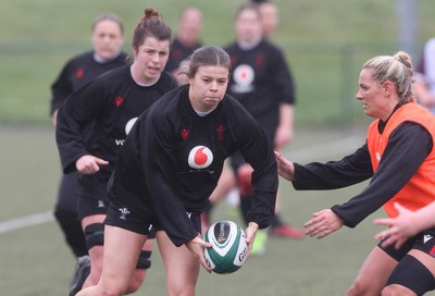 100424 - Wales Women Rugby Training - Mollie Wilkinson during a training session ahead of Wales’ Women’s 6 Nations match against Ireland