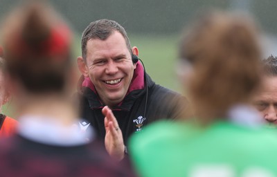 100424 - Wales Women Rugby Training - Ioan Cunningham, Wales Women head coach, during a training session ahead of Wales’ Women’s 6 Nations match against Ireland