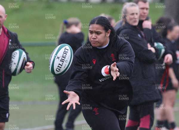 100424 - Wales Women Rugby Training - Sisilia Tuipulotu during a training session ahead of Wales’ Women’s 6 Nations match against Ireland