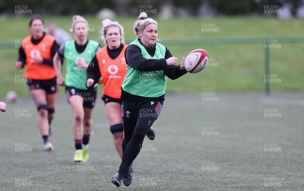 110423 - Wales Women Rugby Training Session - Hannah Bluck during a training session ahead of the TicTok Women’s 6 Nations match against England