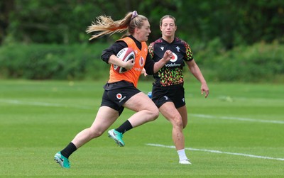 130526 - Wales Women Rugby Training - Hannah Dallavalle during a rugby training session ahead of their final Women’s 6 Nations match against Italy