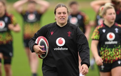 140426 - Wales Women Rugby Training - Carys Phillips during a rugby training session ahead of the Women’s 6 Nations match against France