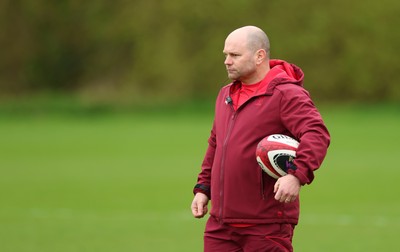 140426 - Wales Women Rugby Training - Sean Lynn, Wales Women head coach during a rugby training session ahead of the Women’s 6 Nations match against France