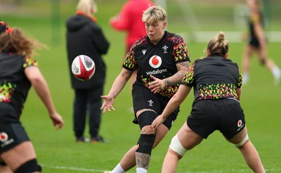 140426 - Wales Women Rugby Training - Donna Rose during a rugby training session ahead of the Women’s 6 Nations match against France