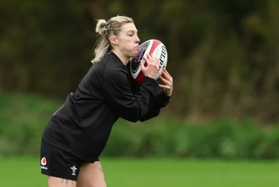 140426 - Wales Women Rugby Training - Keira Bevan during a rugby training session ahead of the Women’s 6 Nations match against France