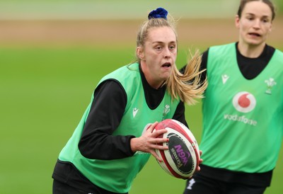 140426 - Wales Women Rugby Training - Hannah Dallavalle during a rugby training session ahead of the Women’s 6 Nations match against France