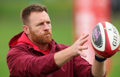 140426 - Wales Women Rugby Training - Tyrone Holmes, Wales Women defence coach during a rugby training session ahead of the Women’s 6 Nations match against France