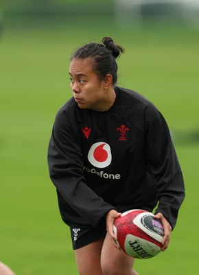 140426 - Wales Women Rugby Training - Jenna De Vera during a rugby training session ahead of the Women’s 6 Nations match against France