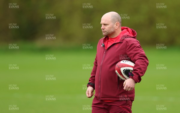 140426 - Wales Women Rugby Training - Sean Lynn, Wales Women head coach during a rugby training session ahead of the Women’s 6 Nations match against France