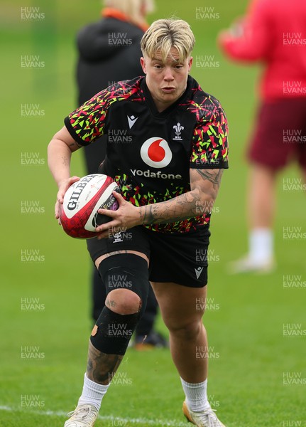 140426 - Wales Women Rugby Training - Donna Rose during a rugby training session ahead of the Women’s 6 Nations match against France