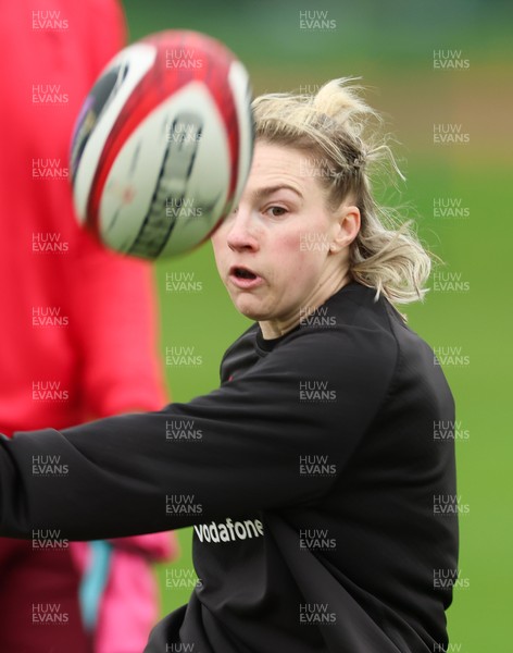 140426 - Wales Women Rugby Training - Keira Bevan during a rugby training session ahead of the Women’s 6 Nations match against France
