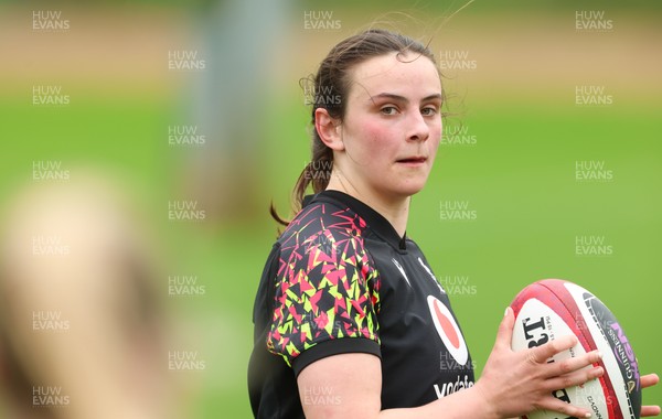 140426 - Wales Women Rugby Training - Branwen Metcalfe during a rugby training session ahead of the Women’s 6 Nations match against France
