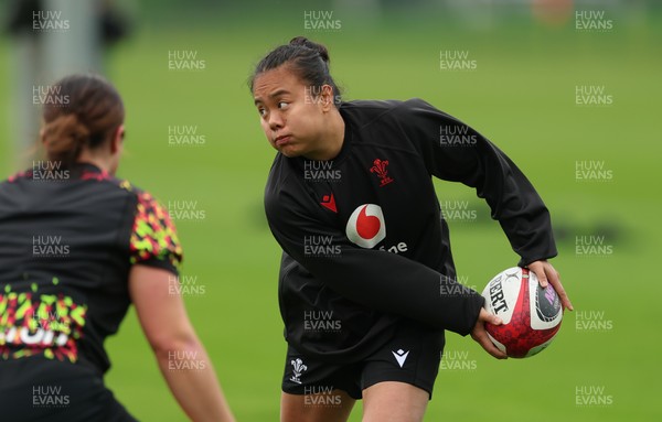 140426 - Wales Women Rugby Training - Jenna De Vera during a rugby training session ahead of the Women’s 6 Nations match against France