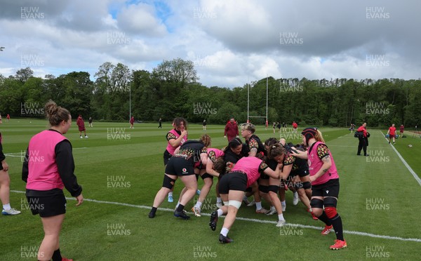 140526 - Wales Women Rugby Training - The Wales Womens squad during a rugby training session ahead of their final Women’s 6 Nations match against Italy