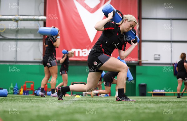 140923 - Wales Women Rugby Training Session - Meg Webb during training session