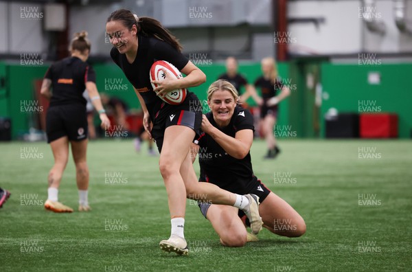 140923 - Wales Women Rugby Training Session - Nel Metcalfe takes on Carys Williams-Morris during training session